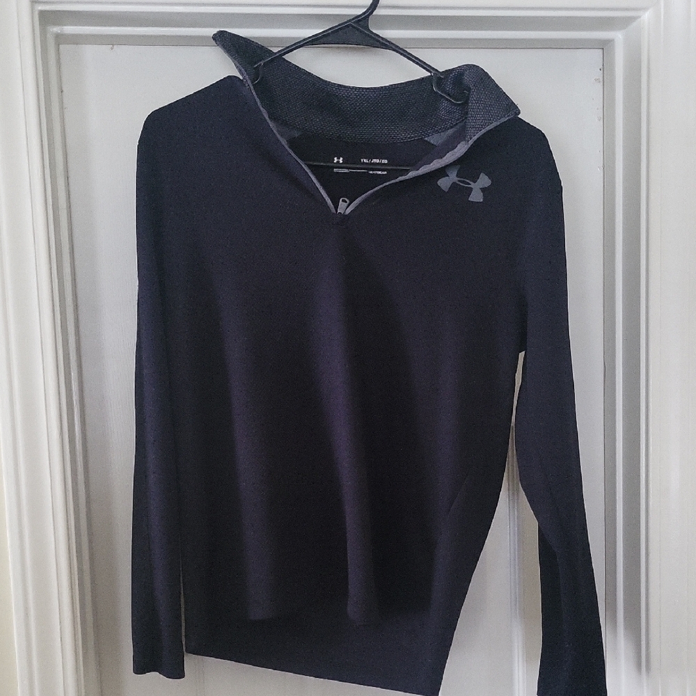 Under Armour Black Youth Long Sleeve Pullover